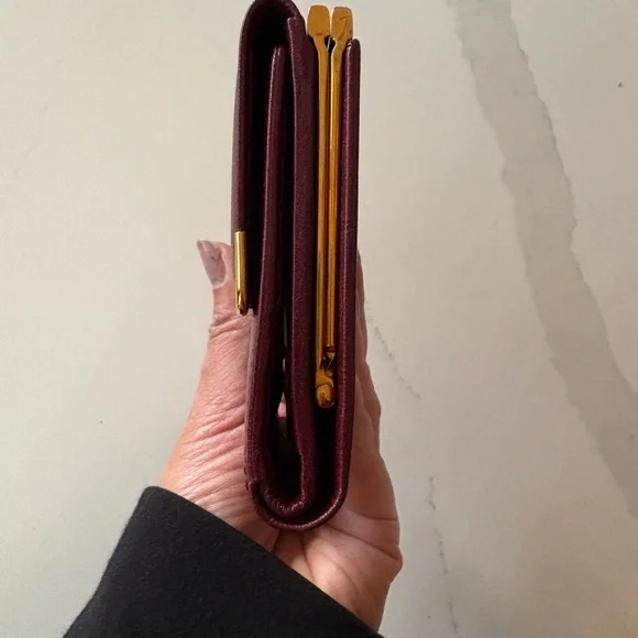 Vintage Cartier de Must Leather Compact Wallet w/Kisslock - Picture 4 of 7